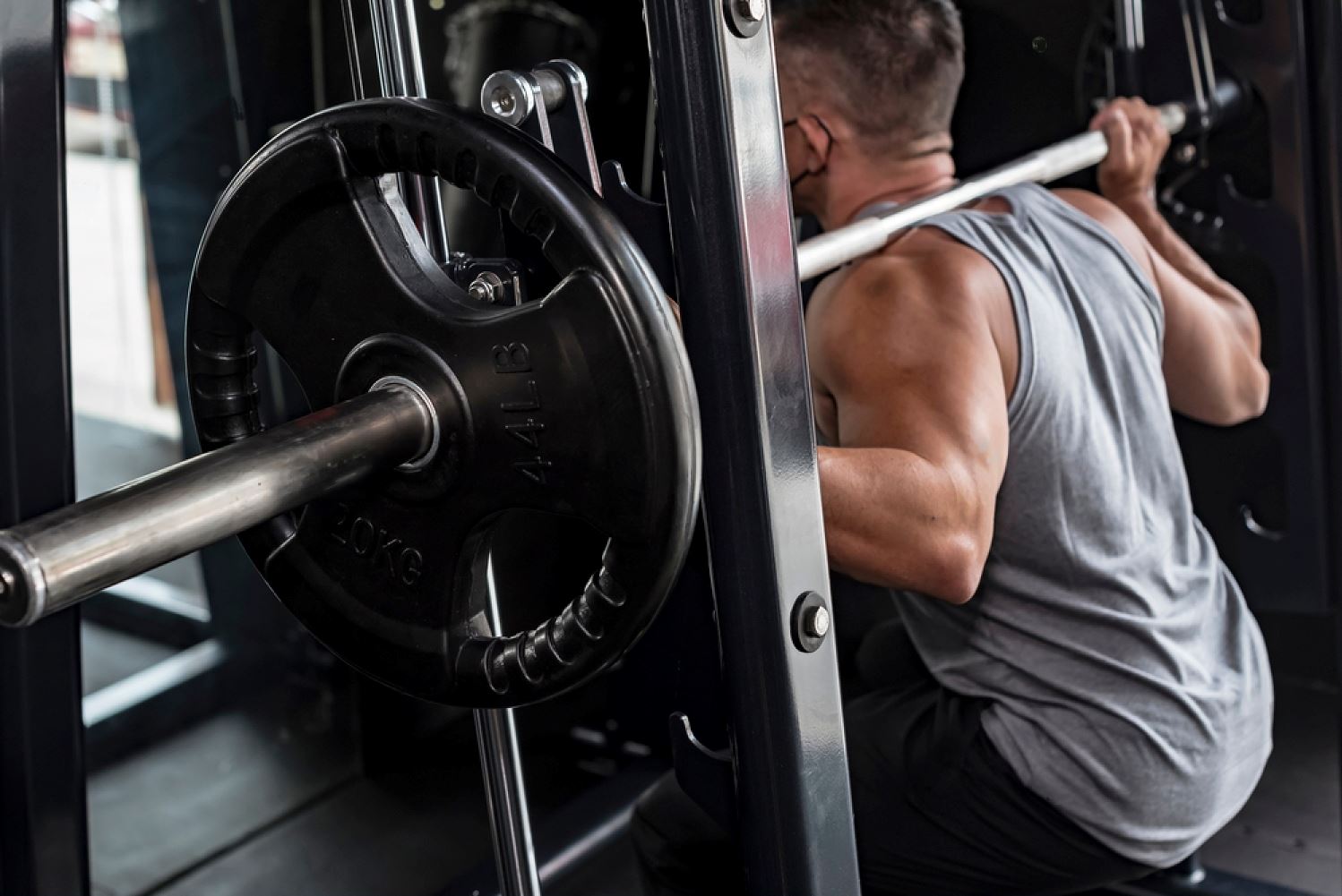 How to Use a Smith Machine?